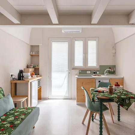 Mandorleolio Versomare Hébergement de vacances