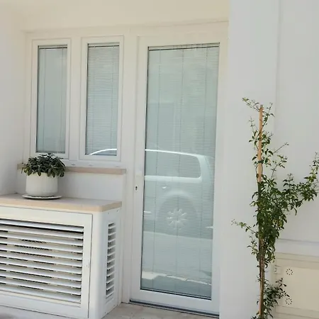 Дом отдыха Mandorleolio Versomare *