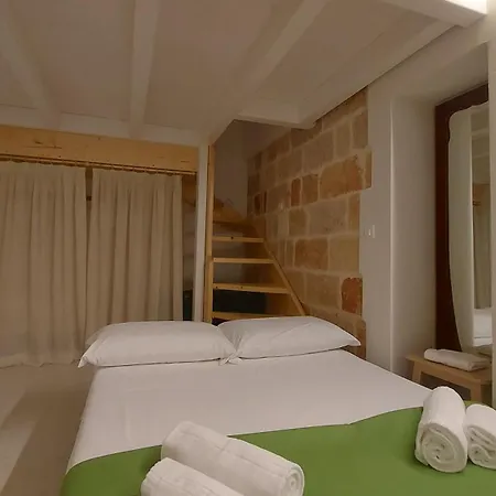 Mandorleolio Versomare Полиньяно-а-Маре