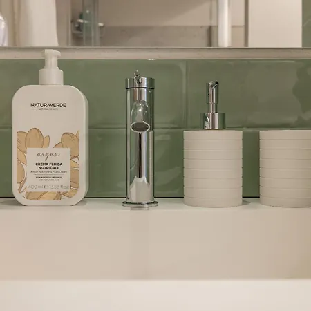 Mandorleolio Versomare Polignano a Mare