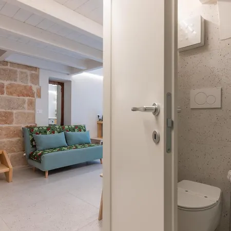 Mandorleolio Versomare Polignano a Mare